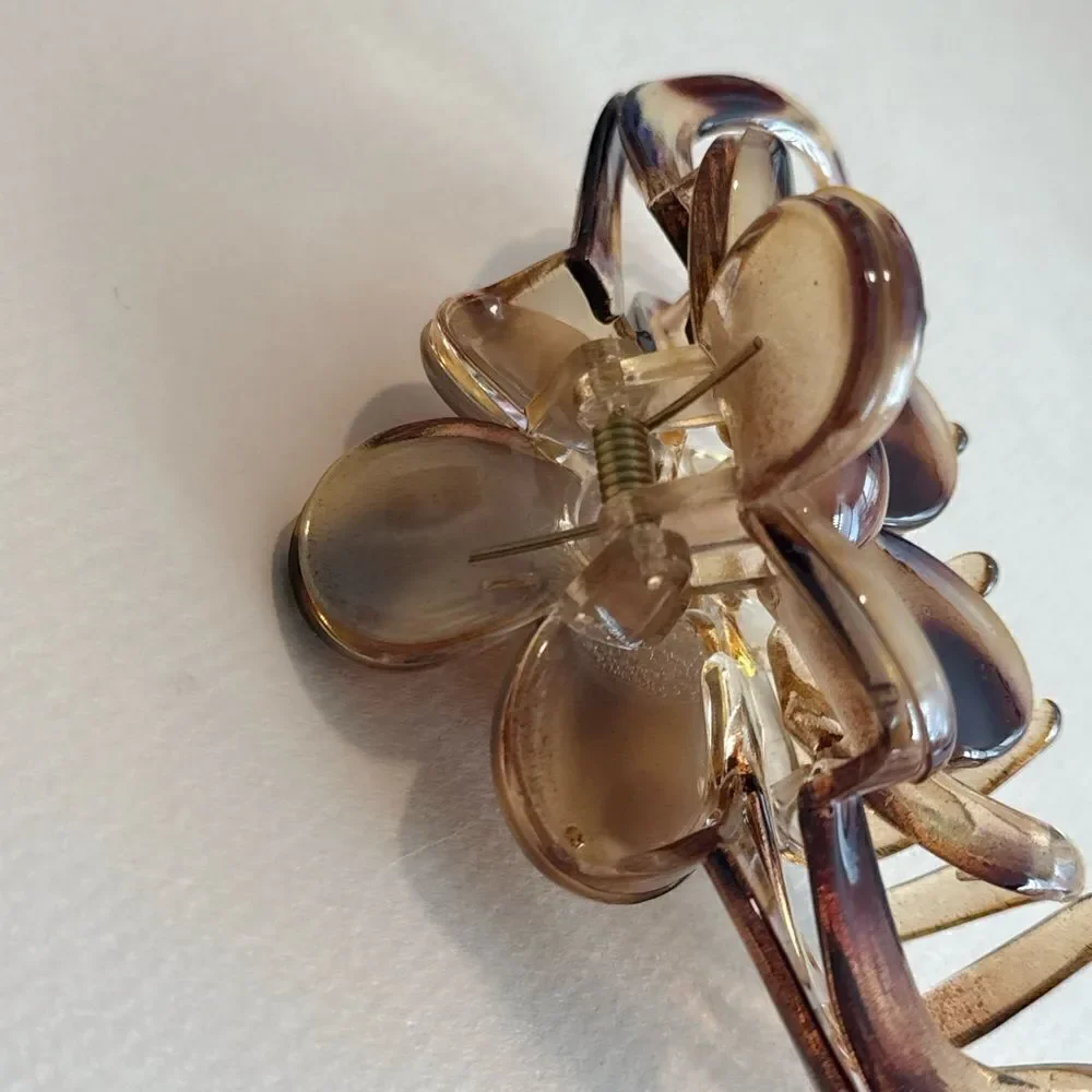 Flower Hair Clip K24